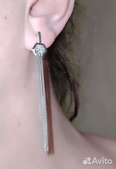 Серебряные серьги с длинными цепочками