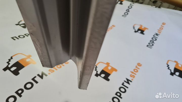 Ремкомплект порогов Ford Kuga