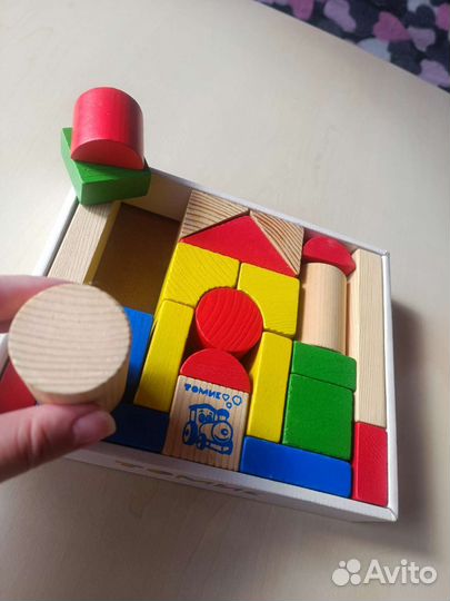 Развивающие игрушки 4 шт + палитра для красок