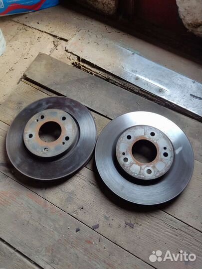 Передние тормозн диски brembo Galant 9, Outlander