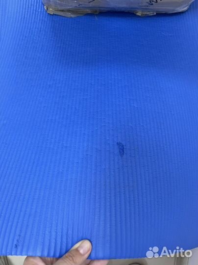 Коврик для йоги и фитнеса