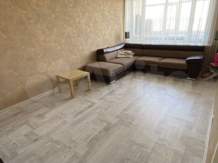 4-к. квартира, 85 м², 7/9 эт.