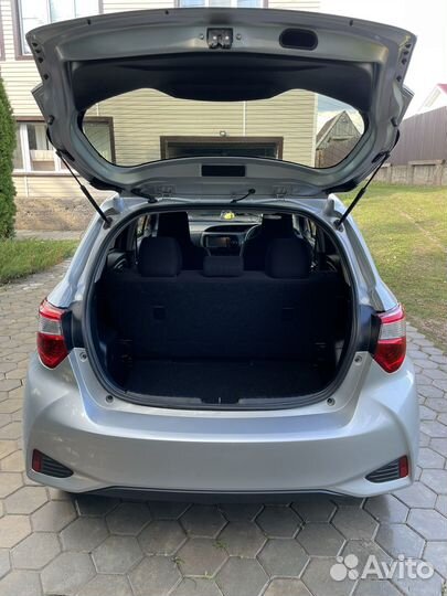 Toyota Vitz 1.0 CVT, 2018, 56 904 км