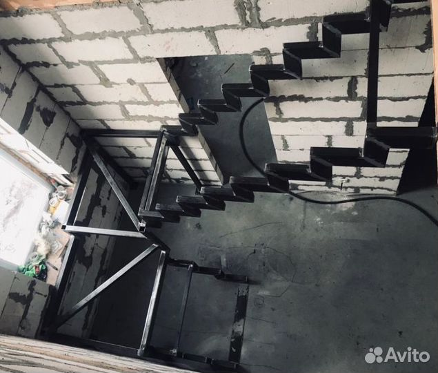 Металлический Каркас Лестницы с Гарантией