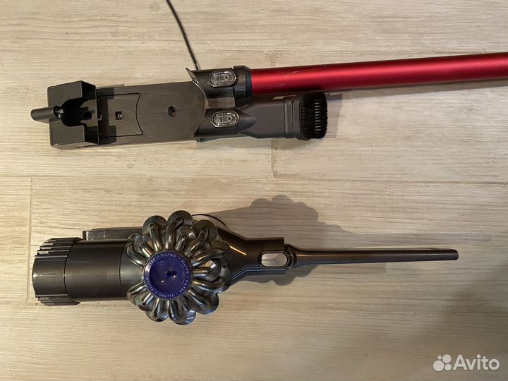 Пылесос dyson dc62