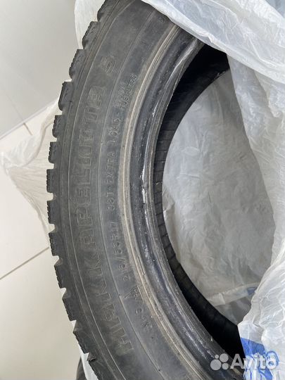 Nokian Tyres Hakkapeliitta 5 215/55 R17 98T