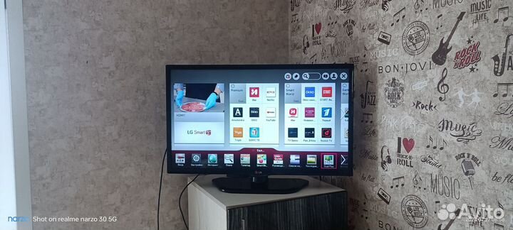 Телевизор Lg SMART tv 32