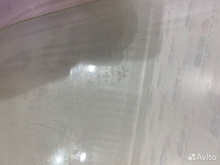 Стекло двери переднее правое Mitsubishi Outlander