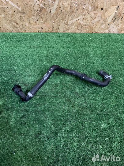 Volvo XC90 2015- XC60 шланг охлаждения