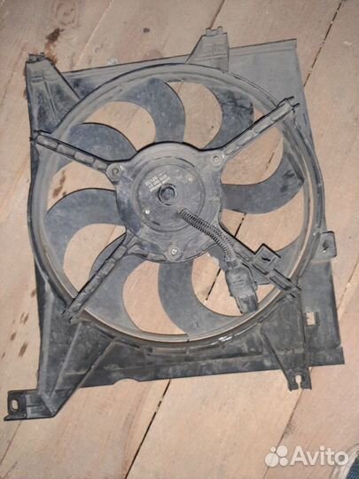 Диффузор вентилятора Кия Церато 1,Kia Cerato