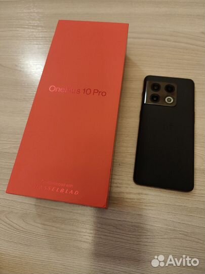 OnePlus 10 pro, 8/128 ГБ