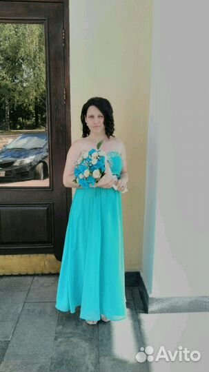 Вечернее платье