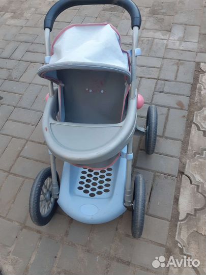 Коляска для кукол