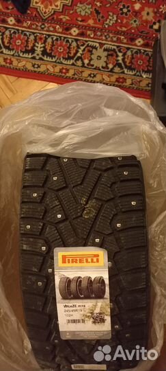 Pirelli Ice Zero 245/45 R19 102