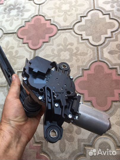 Моторчик заднего дворника volkswagen golf 6