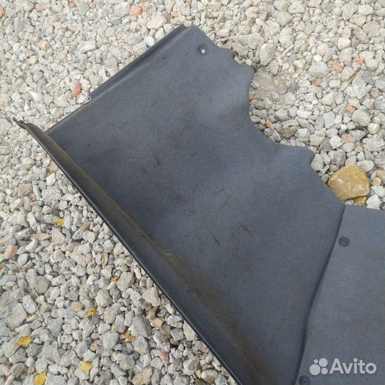 Bmw e39 обшивка багажника