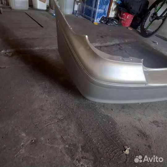 Бампер задний