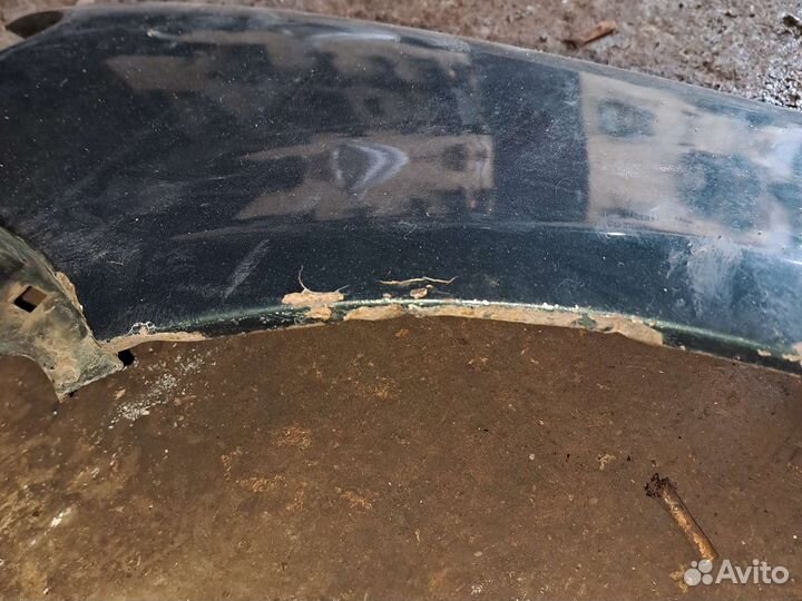 Крыло переднее левое Volkswagen Passat B5