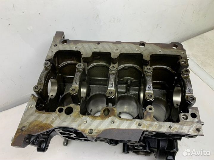 Блок двигателя Volkswagen Jetta 6 2.0 TDI 2012