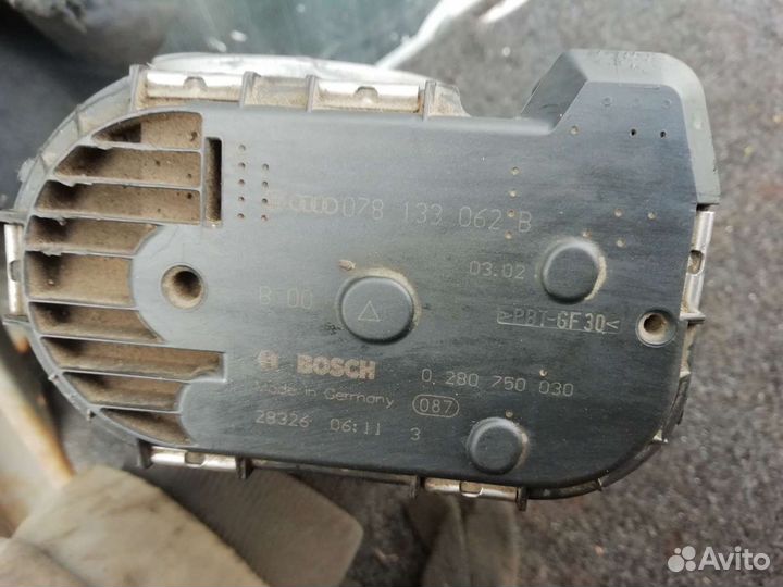 Дроссельная заслонка VW Passat B5 A6 C5 A4