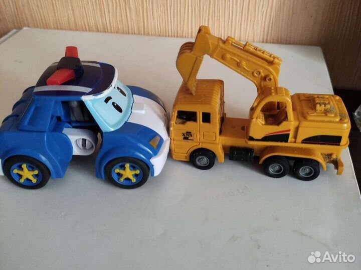 Бизиборд, игрушки