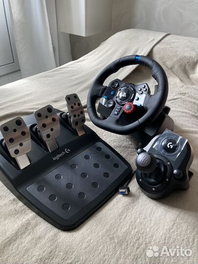 Игровой руль Logitech G29 Driving Force