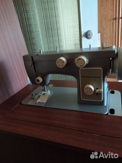 Швейная машинка Чайка 142М-22-1новая