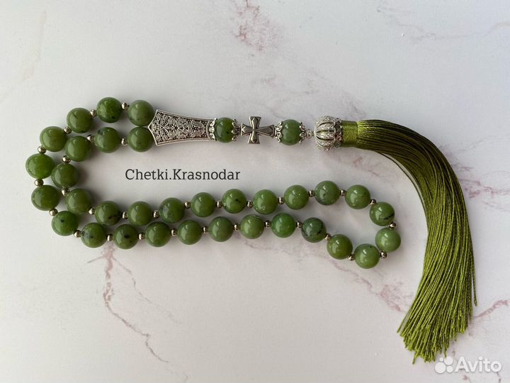 Четки из камня Нефрит