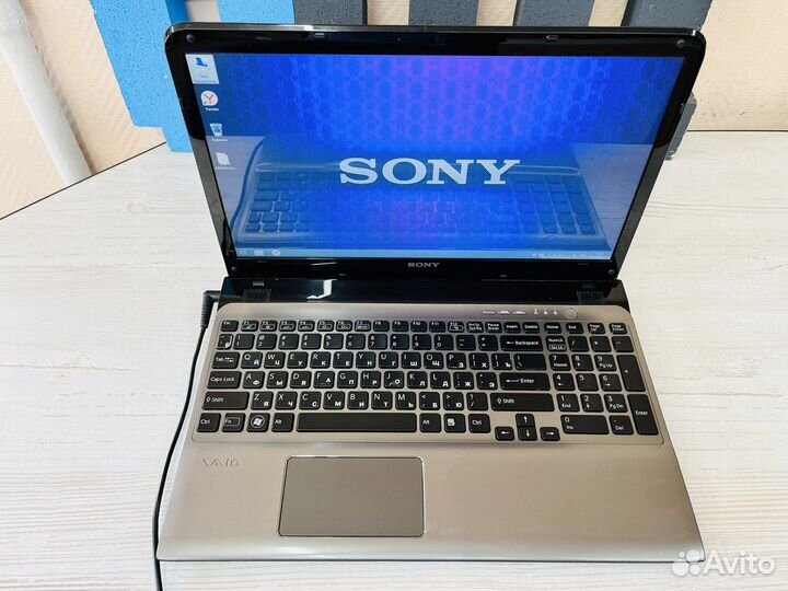 Качественный sony ноутбук core i5