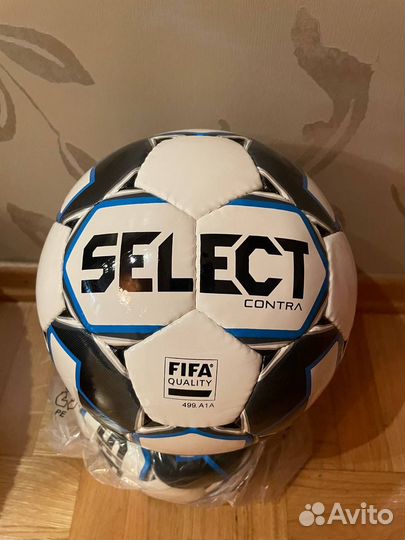 Футбольный мяч