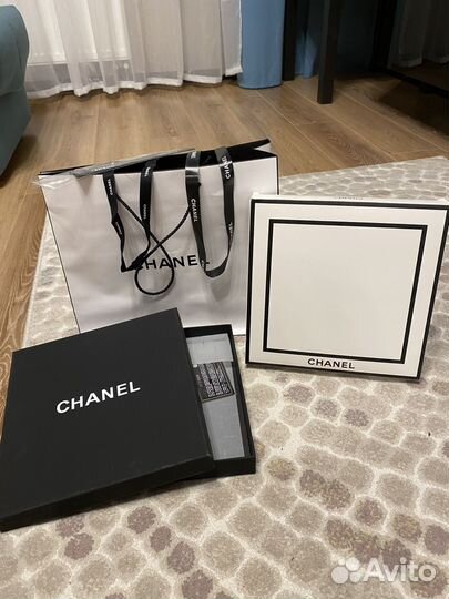 Оригинальная подарочная упаковка Chanel