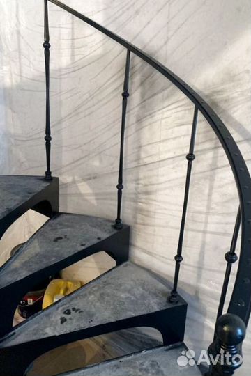 Металлокаркас для лестницы 