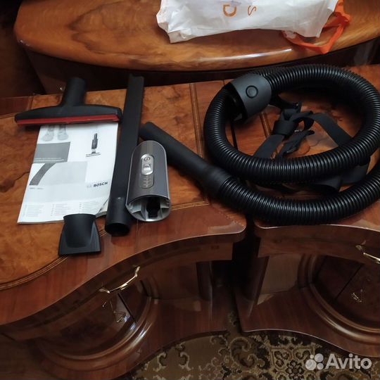 Шланг от пылесоса вертикальной Bosch