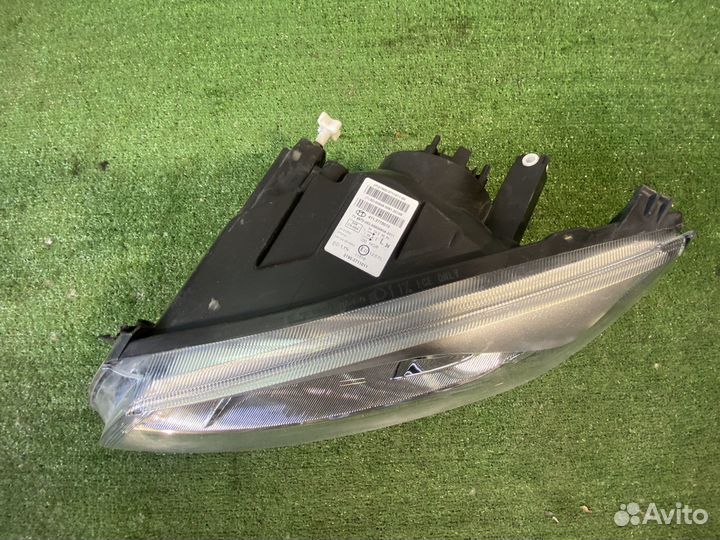 Фара левая LADA granta