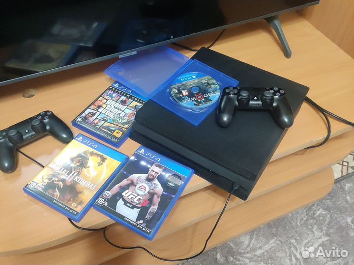 Sony PS4 pro 1tb