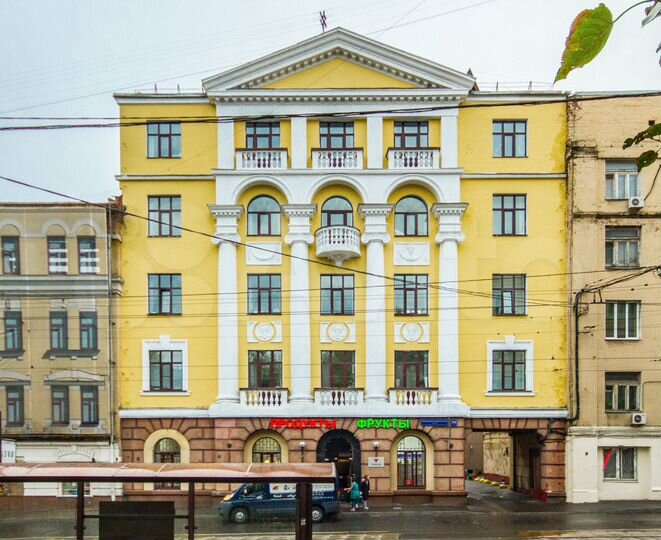 Продажа особняка класса В+, 833 м²