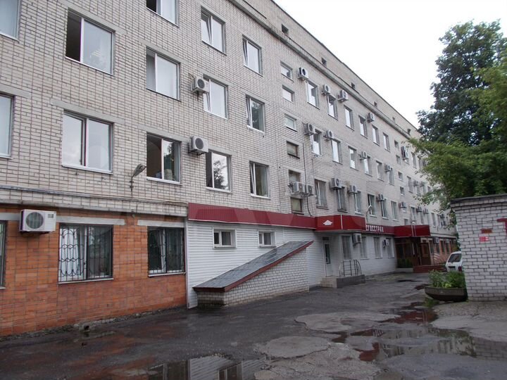 Офисные помещения в г.Брянск, 2399.9 м²