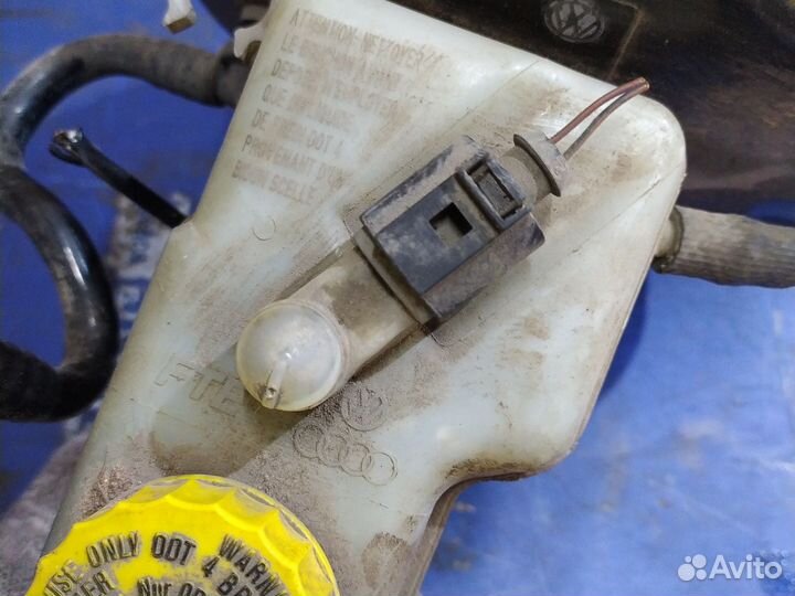 Вакумный усилитель тормозов Шкода Фабия 1