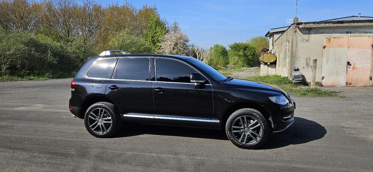 Volkswagen Touareg: фото владельца