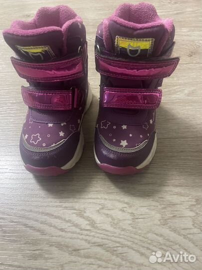 Зимние ботинки для девочки