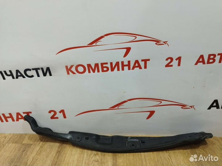 Пыльник крыла перед LH Toyota RAV-4 CA40