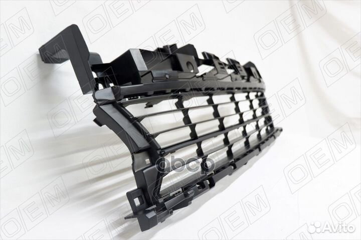 Решетка бампера переднего Renault Logan 2014