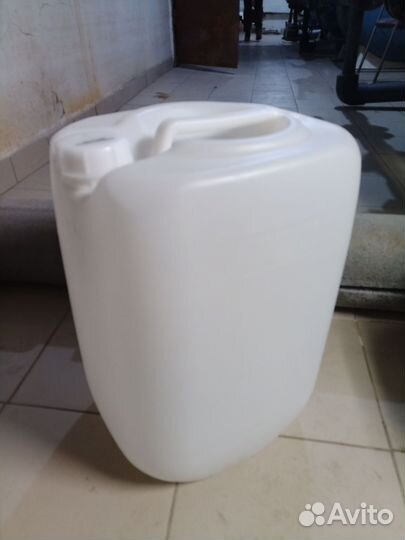 Канистра пластиковая 30 литров