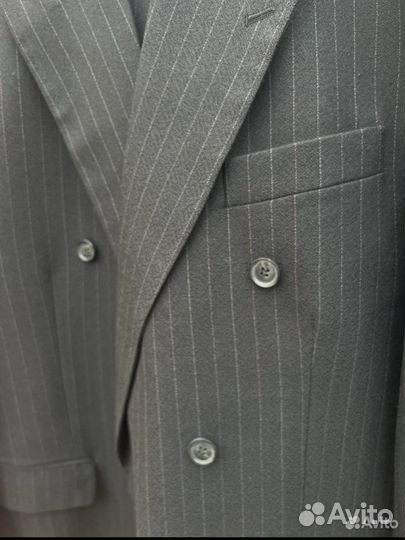 Костюм классический мужской брючный