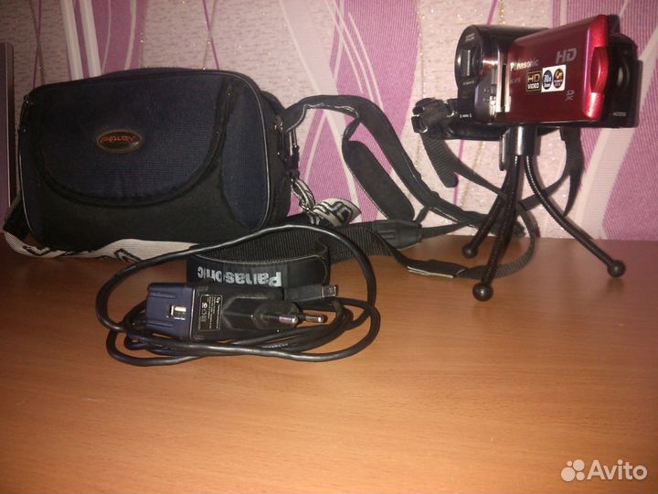 Panasonic hc-v10