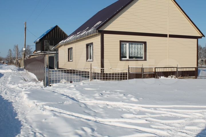 Дом 100 м² на участке 10 сот.