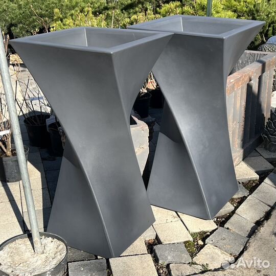 Кашпо напольное