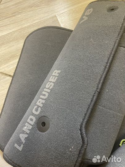 Автомобильные коврики