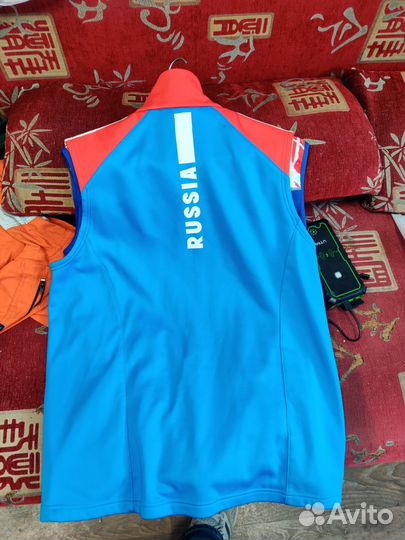 Жилет разминочный Adidas