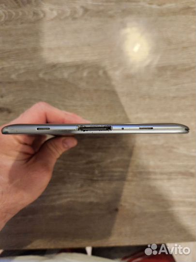 Планшет Samsung galaxy tab 7.7 gt-p6800